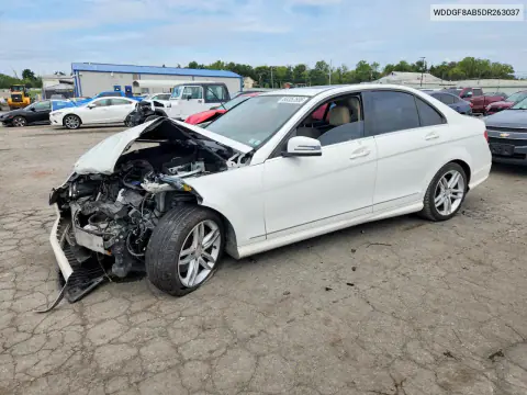 WDDGF8AB5DR263037 — 2013 Mercedes C-Klasse, Передняя часть, фото до ремонта