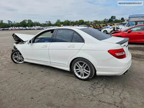 2013 Mercedes-Benz C 300 4Matic VIN WDDGF8AB5DR263037 фото 2