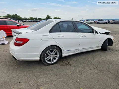 2013 Mercedes-Benz C 300 4Matic VIN WDDGF8AB5DR263037 фото 3