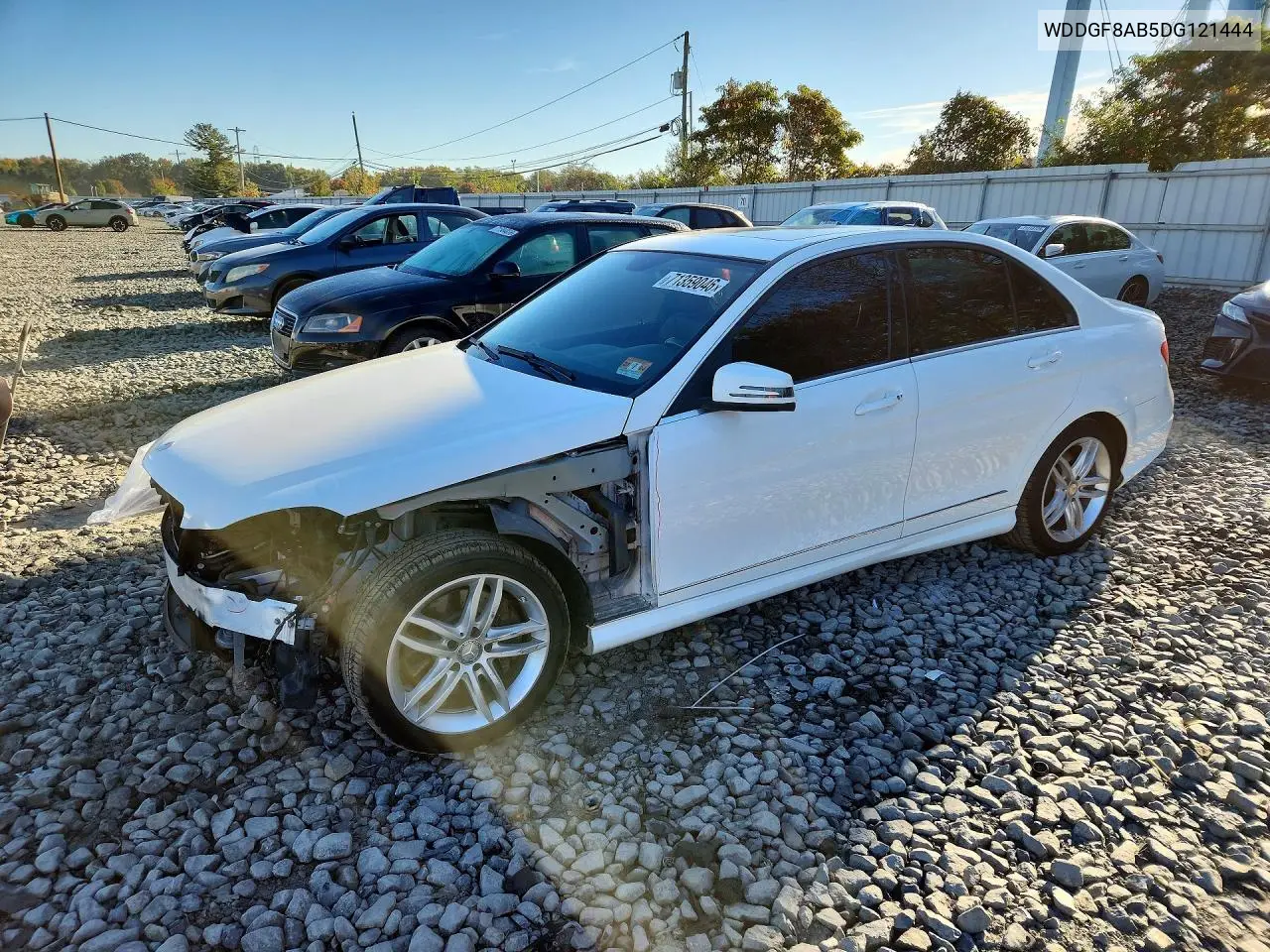 2013 Mercedes-Benz C 300 4Matic VIN WDDGF8AB5DG121444 фото 1