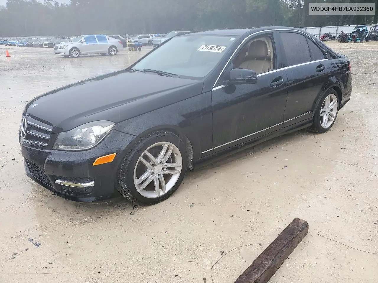 2014 Mercedes-Benz C 250 VIN WDDGF4HB7EA932360 фото 1