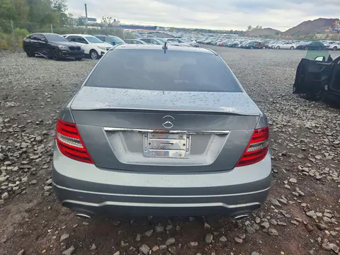 2014 Mercedes-Benz C 300 4Matic VIN WDDGF8AB9ER324567 фото 6
