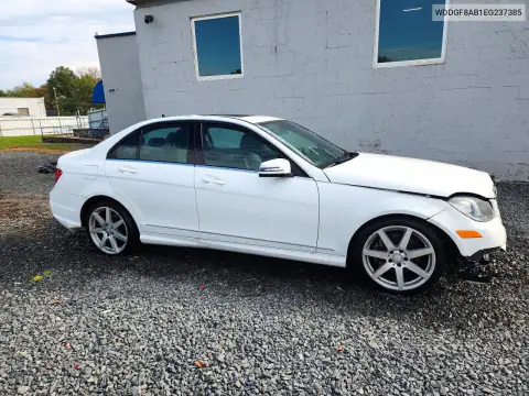 WDDGF8AB1EG237385 — 2014 Mercedes C-Klasse, фото 4 с аукциона Copart, Передняя часть