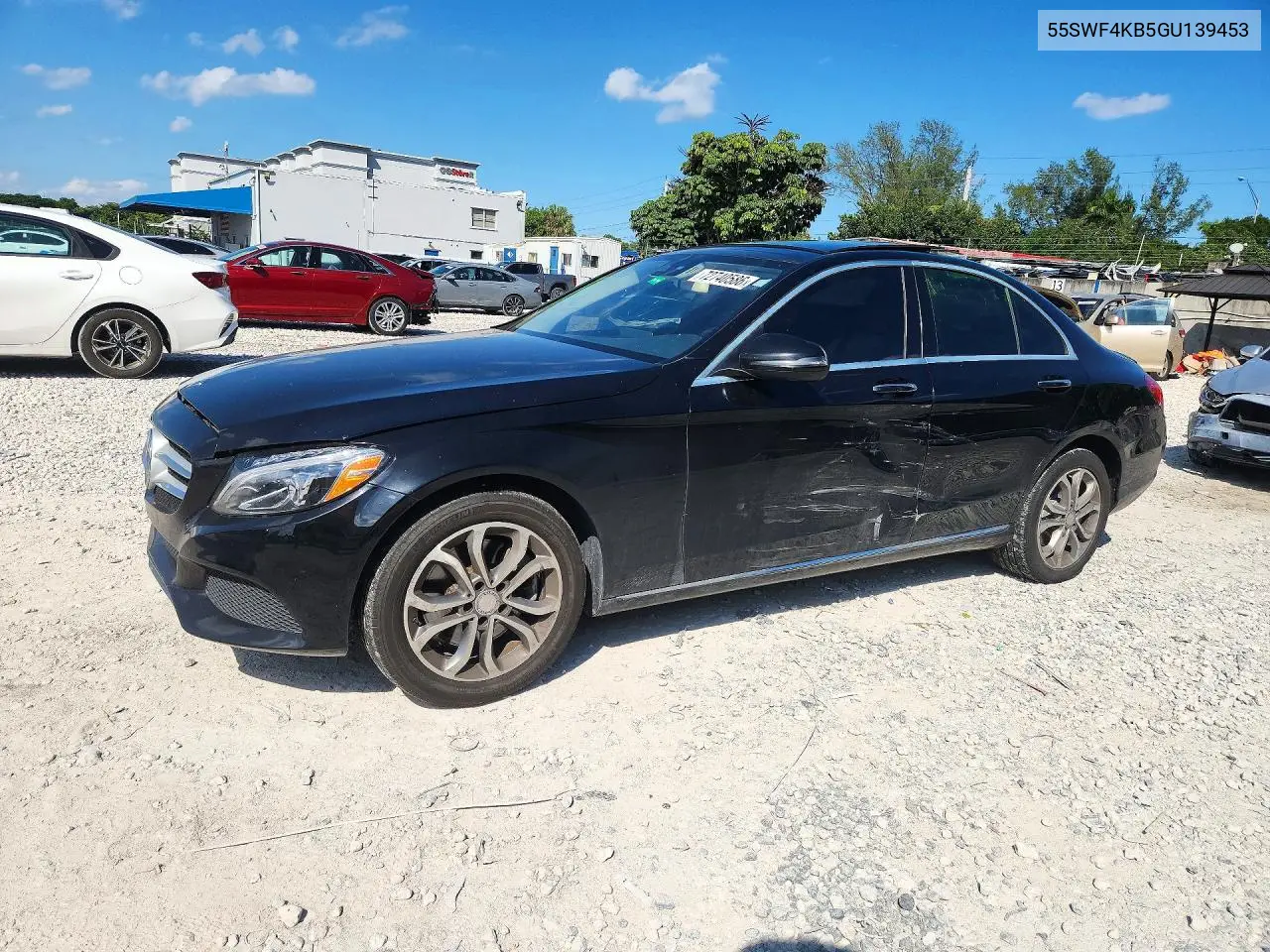 2016 Mercedes-Benz C 300 4Matic VIN 55SWF4KB5GU139453 фото 1