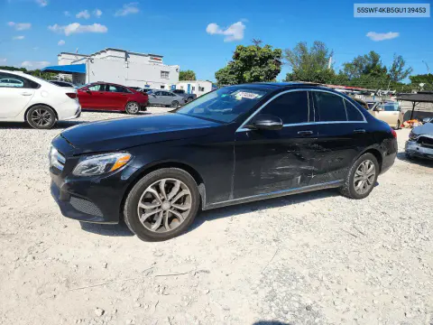 55SWF4KB5GU139453 — 2016 Mercedes C-Klasse, Сторона, фото до ремонта