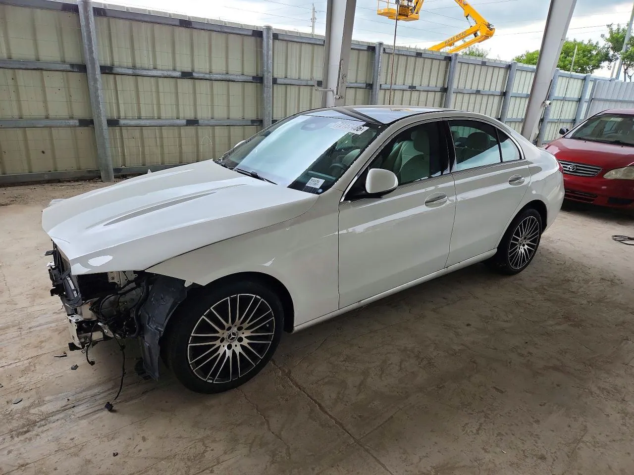 2026 Mercedes-Benz C 300 VIN W1KAF4GBXTR318781 фото 1