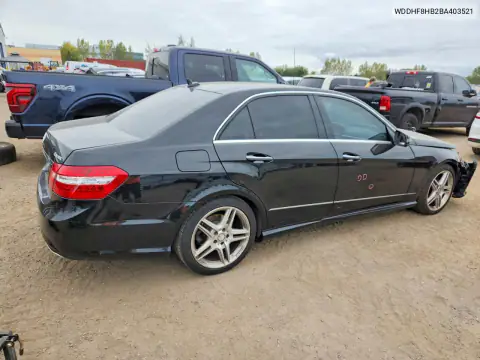 WDDHF8HB2BA403521 — 2011 Mercedes E-Klasse, фото 3 с аукциона Copart 20.10.2026, Передняя часть