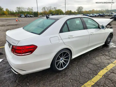 2014 Mercedes-Benz E 350 4Matic VIN WDDHF8JB4EA900763 фото 3