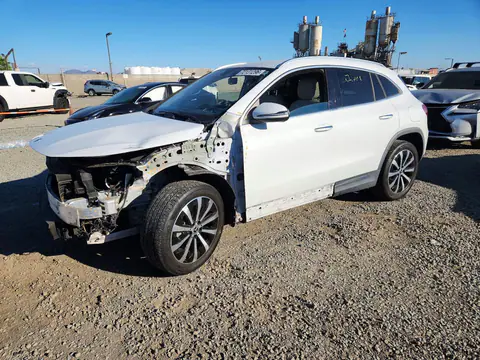 W1N4N4HB9NJ396407 — 2022 Mercedes GLA-Klasse, Передняя часть, фото до ремонта