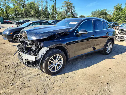 W1NKM4HB3PU023875 — 2023 Mercedes GLC, Передняя часть, фото до ремонта
