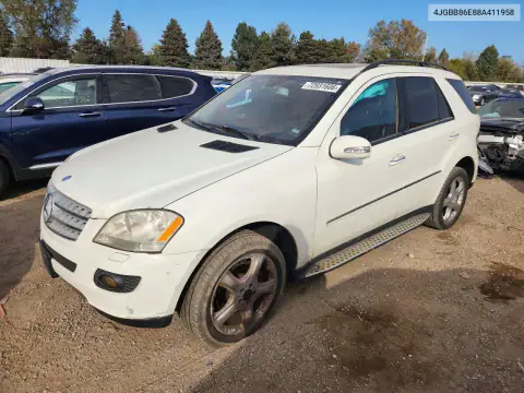 4JGBB86E88A411958 — 2008 Mercedes M-Klasse, Мелкие вмятины и царапины, фото до ремонта