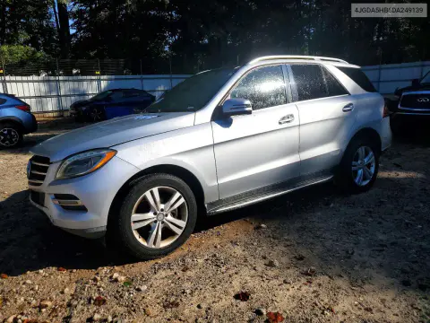 4JGDA5HB6DA249139 — 2013 Mercedes M-Klasse, Передняя часть, фото до ремонта