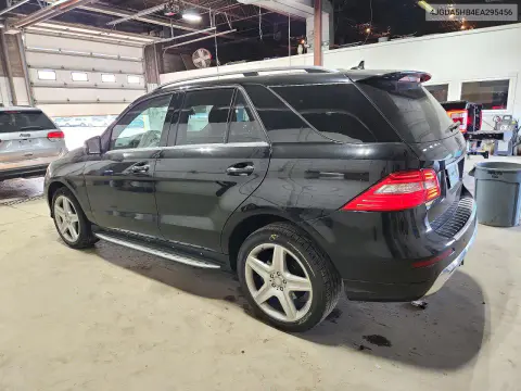 2014 Mercedes-Benz Ml 350 4Matic VIN 4JGDA5HB4EA295456 фото 2