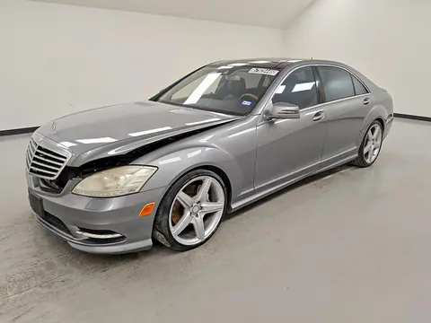 WDDNG7BB9AA342671 — 2010 Mercedes S-Klasse, Механические повреждения, фото до ремонта