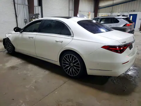 2022 Mercedes-Benz S 580 4Matic VIN W1K6G7GBXNA076113 фото 2
