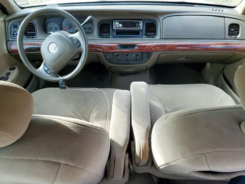 2002 Mercury Grand Marquis VIN 2MEFM74W52X656770 фото 8