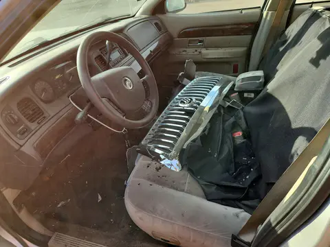 2007 Mercury Grand Marquis Gs VIN 2MEFM74V27X603412 фото 7