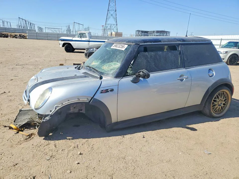 2004 MINI COOPER VIN WMWRE33424TD76468 фото 1