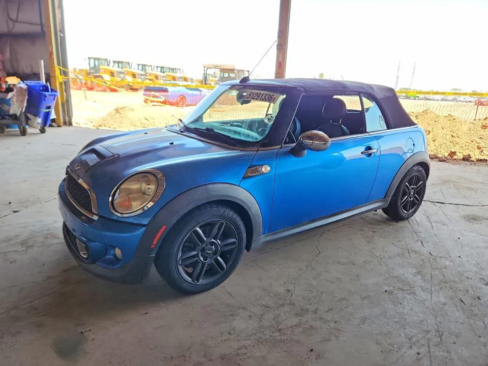 2011 MINI COOPER VIN WMWZP3C5XBTX82530 фото 1