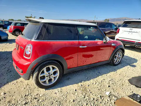 2011 MINI COOPER VIN WMWSV3C56BTY10900 фото 3