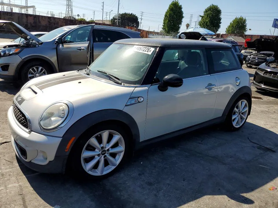 2012 MINI COOPER VIN WMWSV3C5XCTY25756 фото 1