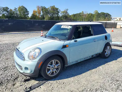 2013 Mini Cooper VIN WMWSU3C51DT687061 фото 1