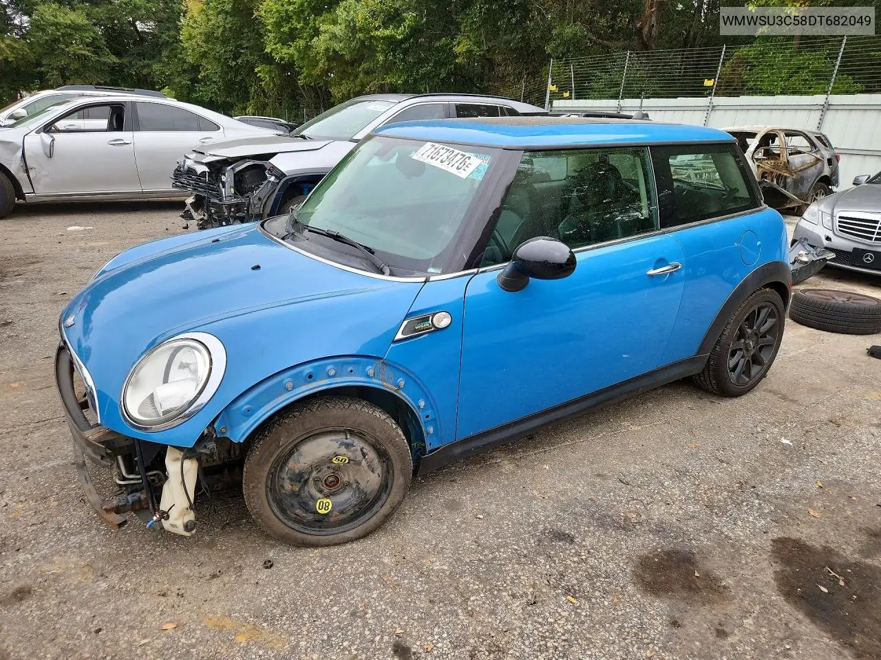 2013 Mini Cooper VIN WMWSU3C58DT682049 фото 1