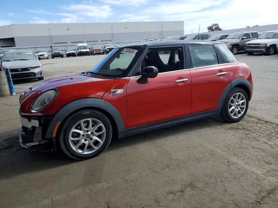 2015 Mini Cooper VIN WMWXU3C57F2B58585 фото 1