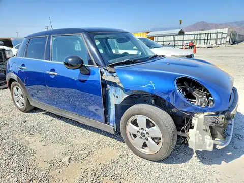 WMWXU1C51G2E16461 — 2016 MINI Cooper, фото 4 с аукциона Copart 14.10.2026, Передняя часть