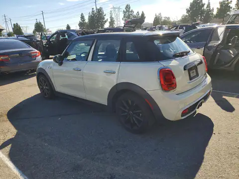 WMWXU3C5XK2H55319 — 2019 MINI Cooper, фото 2 с аукциона Copart 29.09.2026, Мелкие вмятины и царапины