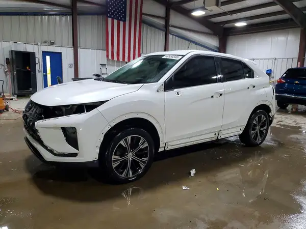 JA4AT5AAXJZ070435 — 2018 Mitsubishi Eclipse Cross, Передняя часть (Front End), фото до ремонта