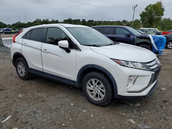 JA4AS3AA4JZ065738 — 2018 Mitsubishi Eclipse Cross, фото 4 с аукциона Copart, Боковая часть