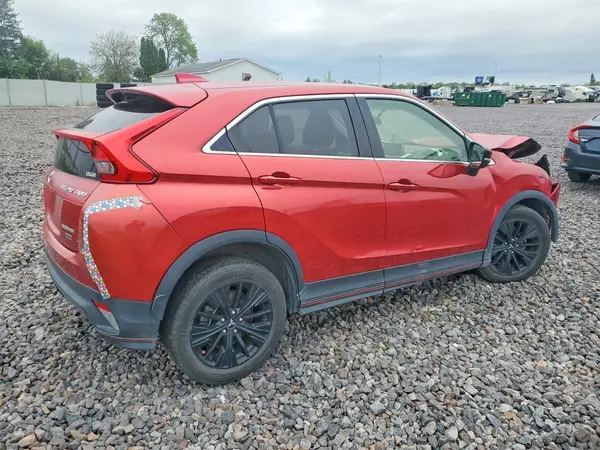 JA4AT4AA6JZ070555 — 2018 Mitsubishi Eclipse Cross, фото 3 с аукциона Copart, Передняя часть