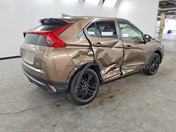 JA4AT4AA2KZ020916 — 2019 Mitsubishi Eclipse Cross, фото 3 с аукциона Copart 01.10.2026, Повреждение рамы