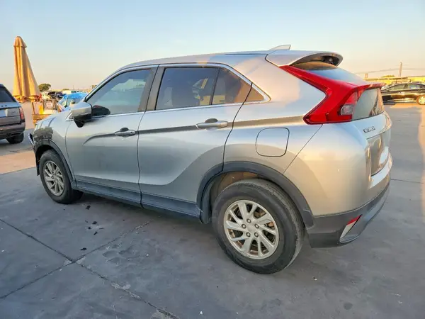 JA4AS3AA2KZ018676 — 2019 Mitsubishi Eclipse Cross, фото 2 с аукциона Copart, Передняя часть