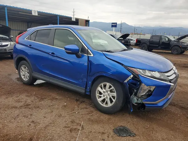 JA4AT3AA9KZ031163 — 2019 Mitsubishi Eclipse Cross, фото 4 с аукциона Copart, Передняя часть