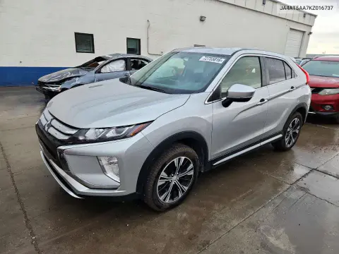 JA4AT5AA7KZ016737 — 2019 Mitsubishi Eclipse Cross, Задняя часть, фото до ремонта