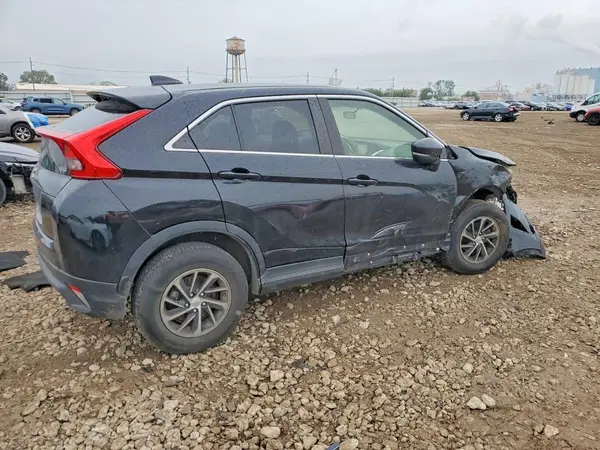 JA4AT3AA4LZ026633 — 2020 Mitsubishi Eclipse Cross, фото 3 с аукциона Copart, Передняя часть
