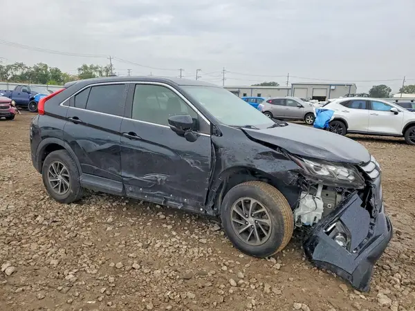 JA4AT3AA4LZ026633 — 2020 Mitsubishi Eclipse Cross, фото 4 с аукциона Copart, Передняя часть