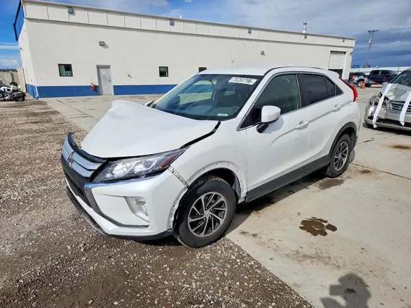 JA4AT3AA0LZ005827 — 2020 Mitsubishi Eclipse Cross, Передняя часть (Front End), фото до ремонта