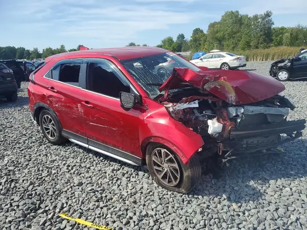 JA4ATUAA2NZ012819 — 2022 Mitsubishi Eclipse Cross, фото 4 с аукциона Copart, Повреждения со всех сторон
