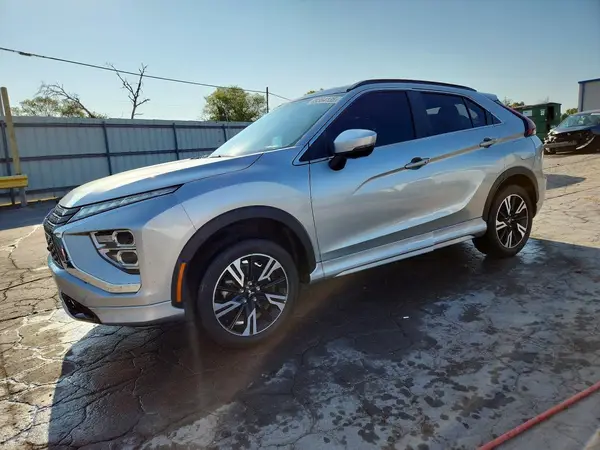 JA4ATWAA6PZ026320 — 2023 Mitsubishi Eclipse Cross, Задняя часть (Rear End), фото до ремонта