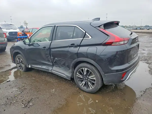 JA4ATWAA8RZ000885 — 2024 Mitsubishi Eclipse Cross, фото 2 с аукциона Copart, Боковая часть