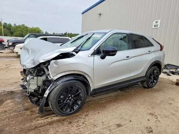 JA4ATVAAXRZ035518 — 2024 Mitsubishi Eclipse Cross, Передняя часть (Front End), фото до ремонта