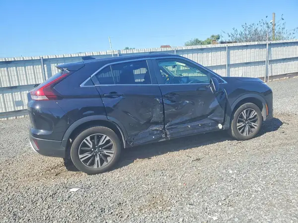 JA4ATWAA4SZ004566 — 2025 Mitsubishi Eclipse Cross, фото 3 с аукциона Copart, Боковая часть