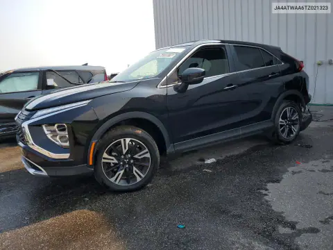 JA4ATWAA6TZ021323 — 2026 Mitsubishi Eclipse Cross, Задняя часть, фото до ремонта