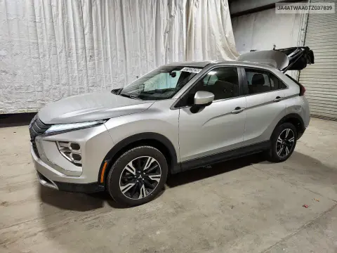 JA4ATWAA0TZ037839 — 2026 Mitsubishi Eclipse Cross, Задняя часть, фото до ремонта
