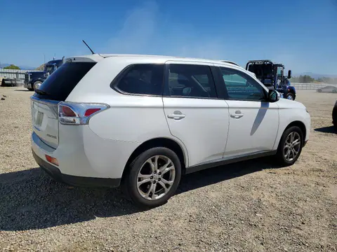 2014 Mitsubishi Outlander VIN JA4AD3A39EZ018237 фото 3