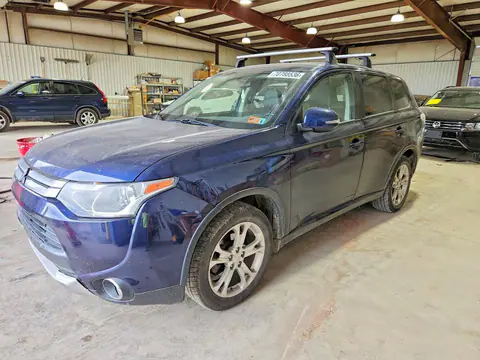 JA4AZ3A34FZ000943 — 2015 Mitsubishi Outlander, Передняя часть (Front End), фото до ремонта