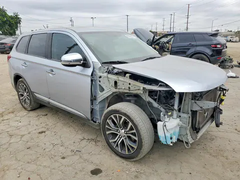 2016 Mitsubishi Outlander VIN JA4AD3A33GZ019127 фото 4